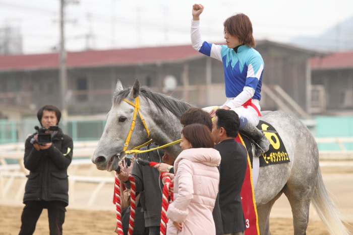 福山競馬 ラストレース その4_a0077663_16371110.jpg