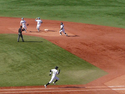 青学大対亜細亜大 4月9日 東都大学野球1部_b0166128_11293259.jpg