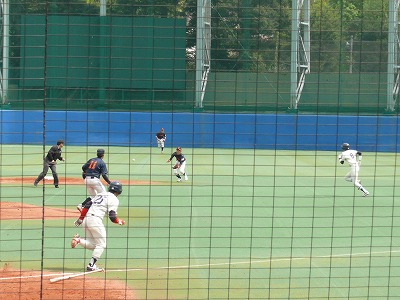 東洋大対拓殖大　４月９日　東都大学野球２部_b0166128_12572574.jpg