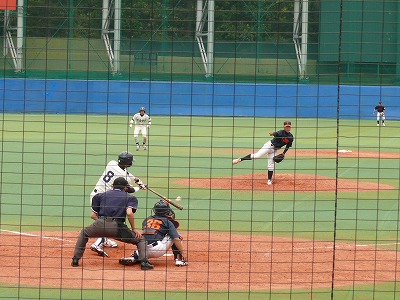 東洋大対拓殖大　４月９日　東都大学野球２部_b0166128_13331346.jpg