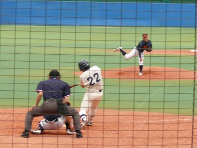 東洋大対拓殖大　４月９日　東都大学野球２部_b0166128_1341105.jpg