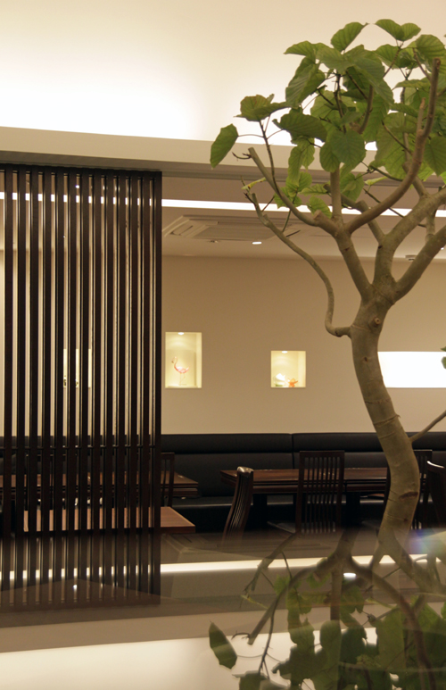 「紅鶴」新店_d0090733_21335150.jpg