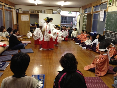 神楽総練習♪_b0115751_2312775.jpg