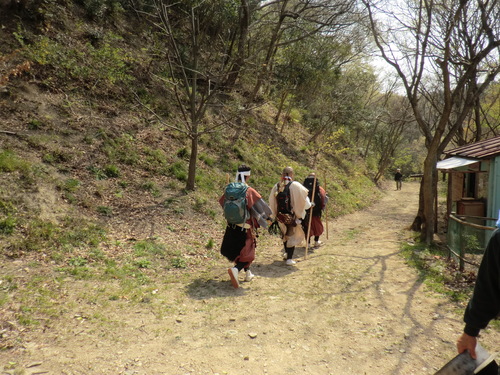 e0228405_22607.jpg