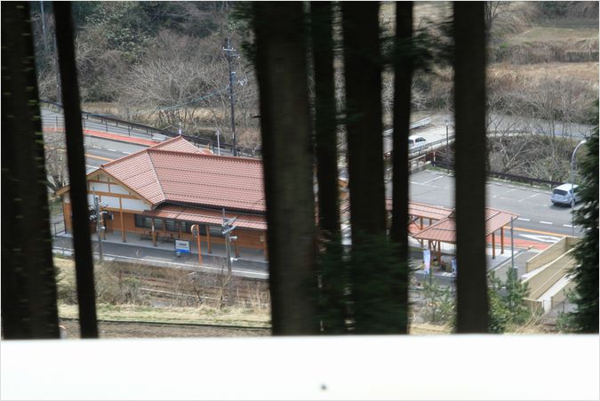 三井野原駅～出雲坂根駅間の三段式スイッチバック_a0256349_1725839.jpg