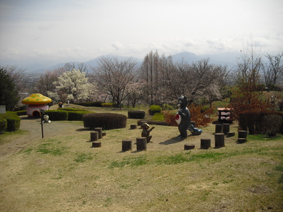 公園の桜_e0169952_1681017.jpg