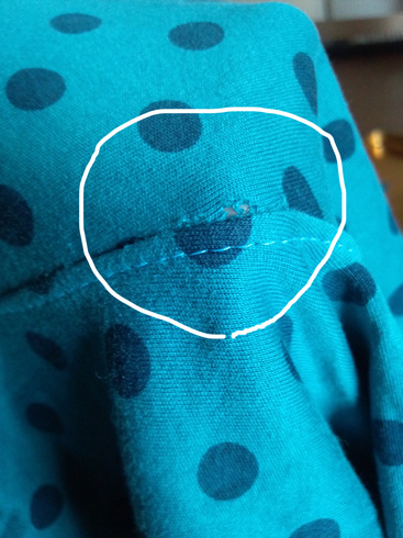 とてもせこいズボンの穴補修 子供服作成日記