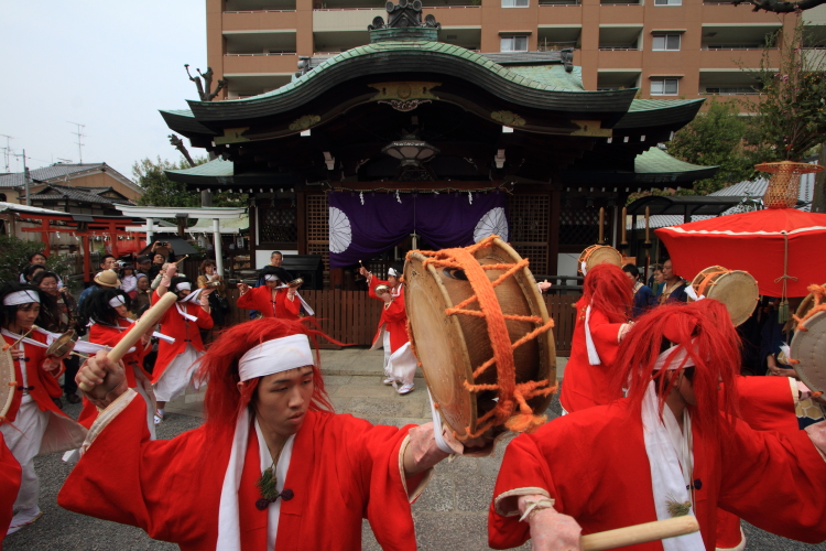 やすらい祭_e0051888_4291828.jpg