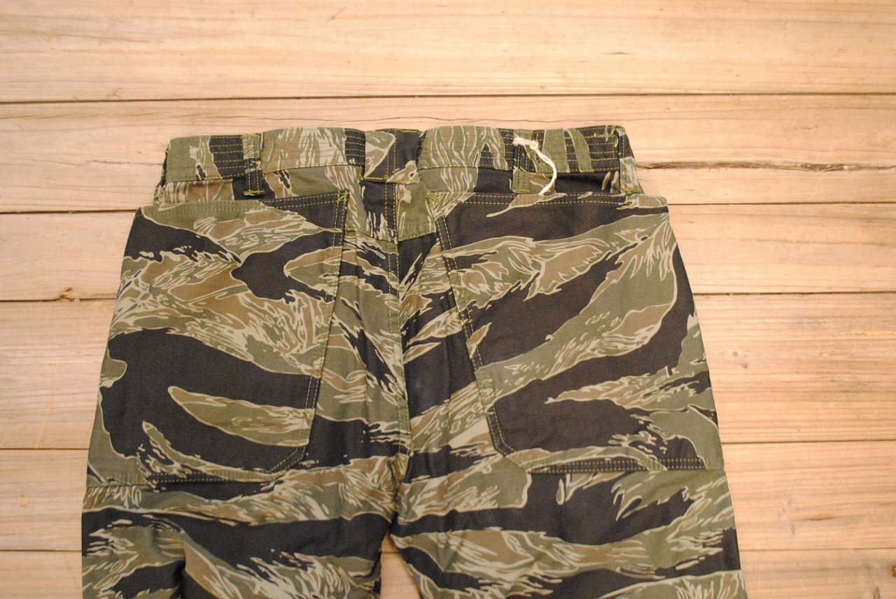 SASSAFRAS  ALL BOTTOMS STOCK 　　姫路SUNRAYS_f0233425_16413332.jpg