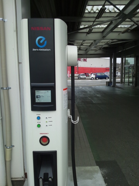 24時間営業_d0180229_1739212.jpg