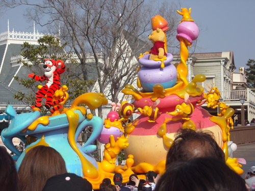 23年ぶりのディズニーランド_a0054076_0121021.jpg