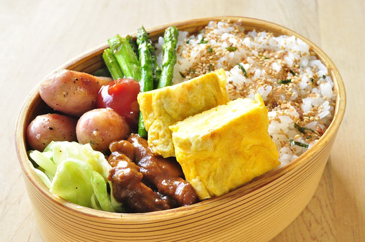 ビーフシチュー入り弁当_b0171098_8135652.jpg