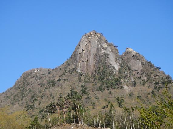 だき山～国見山～鬼の目山_e0164643_1674514.jpg