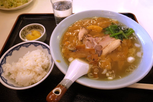 『華園』さん：カレー中華そば_a0083760_14157.jpg