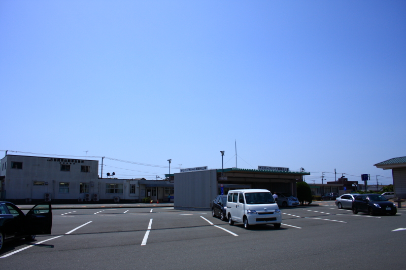 ライトカーキ 完成致しました_f0105425_182052100.jpg
