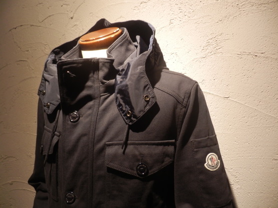 MONCLERライトブルゾン追加入荷~!_d0165136_1875312.jpg