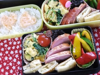 2013.4.18　いつものお弁当_e0175443_14303195.jpg