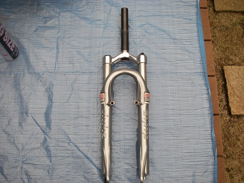 ROCKSHOX DUKE。オーバーホール（1）_b0236768_20255332.jpg