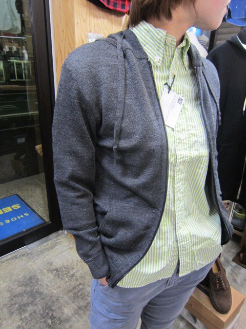 今時期に気分♪♪♪ Le Troyes ・・・ Light KNITTING ZIP PARKA!★!_d0152280_21514579.jpg