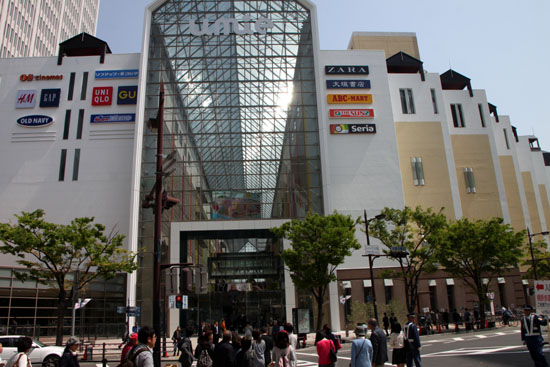 神戸ハーバーランドUMIEオープン_e0048413_20421979.jpg