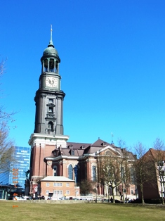 e0195766_1628037.jpg