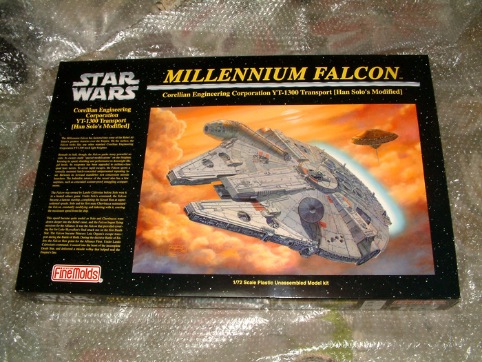 ファインモールド 1/72　ミレニアムファルコン Millennium Falcon_c0137122_4273079.jpg