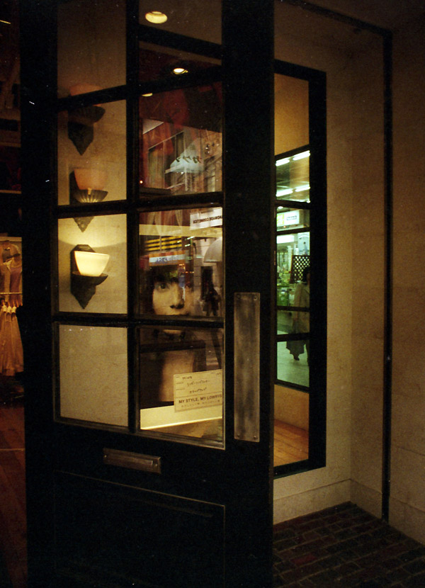 e0101258_9103719.jpg
