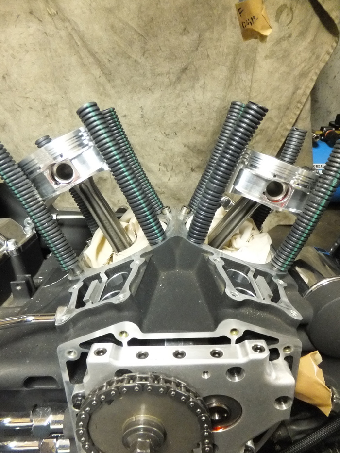 axtell Mountain Motor_c0226202_21283524.jpg
