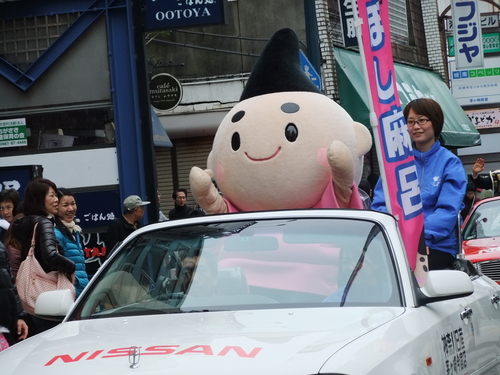 大岡越前祭...雨も止みパレードが_b0137932_16473457.jpg