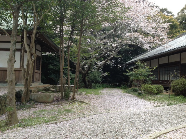 Idakiso Shrine_e0046748_16333991.jpg