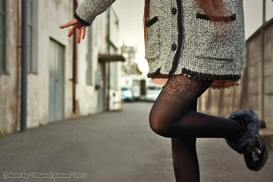 Tights in the city 2013 「消える色、欠けた光」_c0172096_2052316.jpg