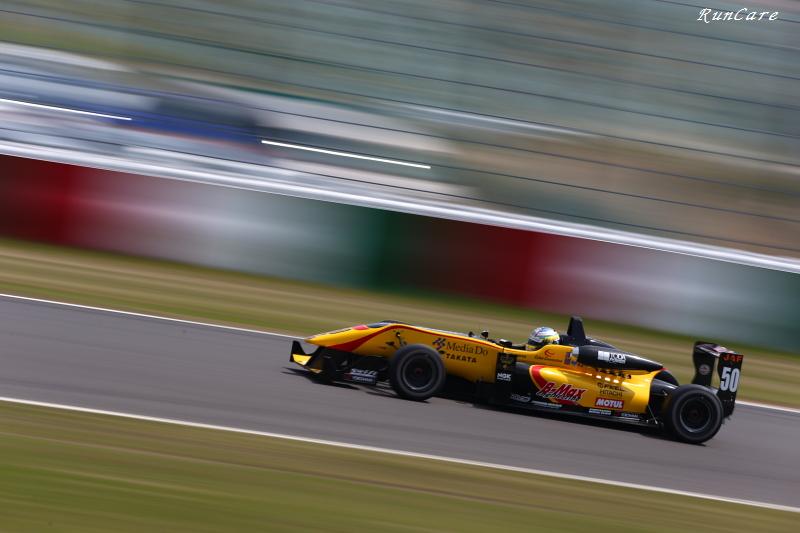 2013 SUZUKA 2&4 RACE 〈FORMULA 3 Rd1&2〉_e0214496_19465387.jpg