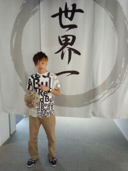 フリースタイルフットボール世界一 徳田耕太郎さん The 世界一展 プレスプレビュー 山下ゆかりの ほっこり Tea Time