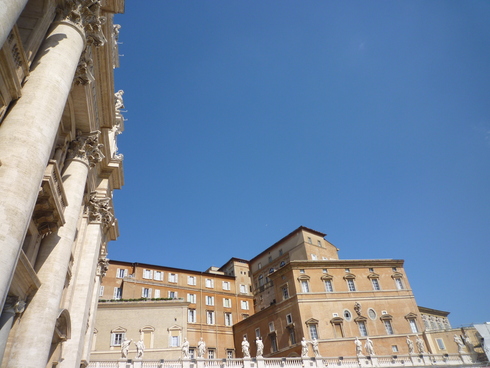 　Vatican。。。ミケランジェロ　の　ピエタ。。。 *。:☆.。†_a0053662_22302773.jpg