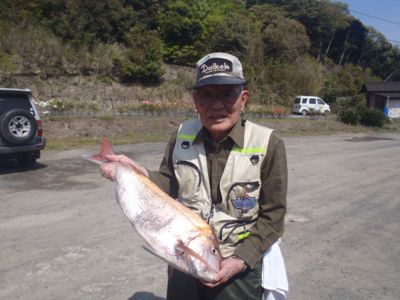 釣果情報なう_a0077071_16514679.jpg