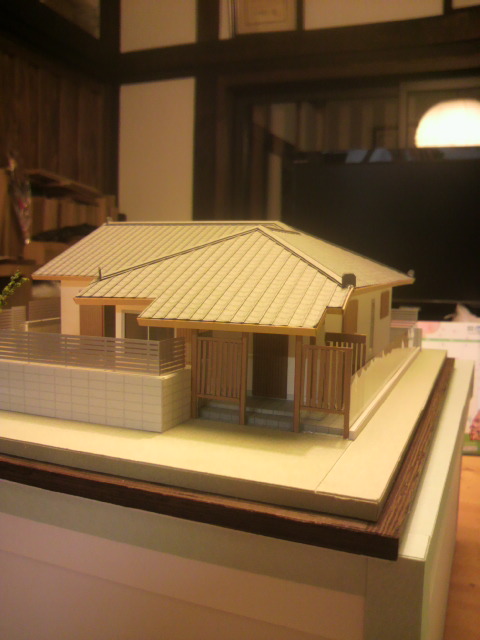 平屋の家、模型が出来ました。_f0052181_2352676.jpg