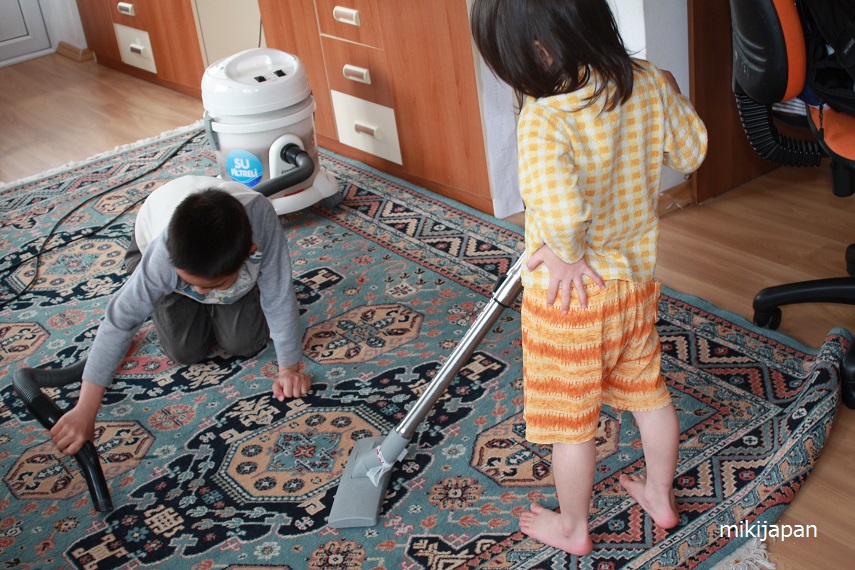 日本人は蛇を食べる トルコ子育て生活