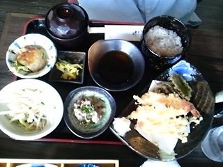f0232107_8375933.jpg