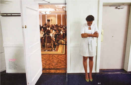 一冊丸ごと米大統領夫人、ミシェル・オバマさんの雑誌、”Michelle”_b0007805_5351350.jpg