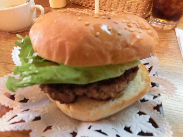 「横須賀海軍カレー」と「ヨコスカネイビーバーガー」_f0141310_7145837.jpg