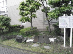 d0241210_11271940.jpg