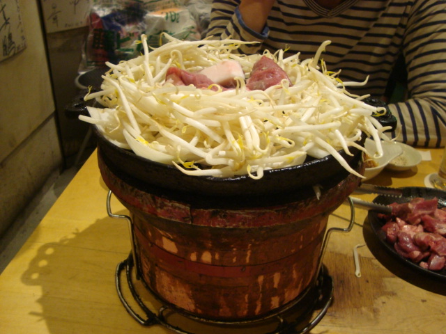 中野「ジンギスカン ゆきだるま 中野部屋」へ行く。_f0232060_15103659.jpg