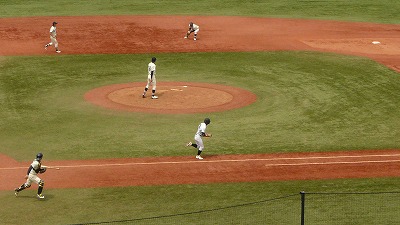 亜細亜大対國學院大　４月２３日　東都大学野球１部_b0166128_1055196.jpg