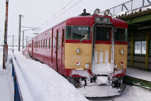 北海道医療大学駅と八軒駅で711系を撮影 Joh3の気まぐれ鉄道日記 北海道医療大学駅と八軒駅で711系を撮影 Joh3の気まぐれ鉄道日記