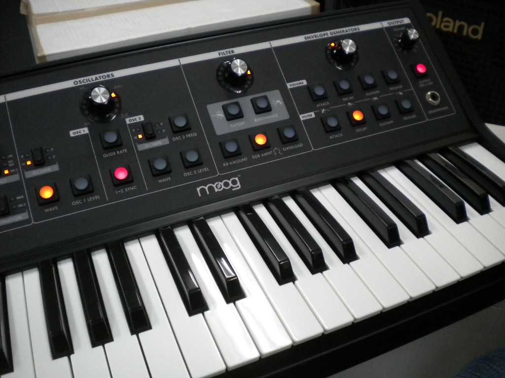 moog little phatty stage II試奏記 : 風流音色まねゑもん moog little phatty stage II試奏記 : 風流音色まねゑもん