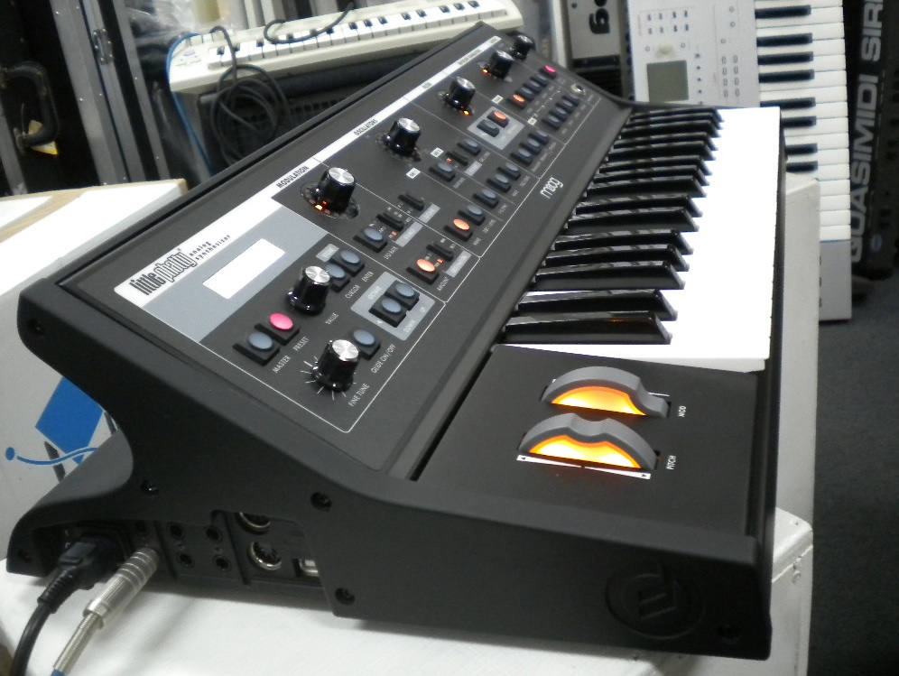 moog little phatty stage II試奏記 : 風流音色まねゑもん moog little phatty stage II試奏記 : 風流音色まねゑもん