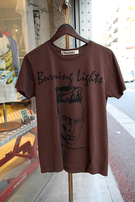 A Day to Remember “BURNING LIGHTS” T-SHIRTS_e0325662_19372159.jpg