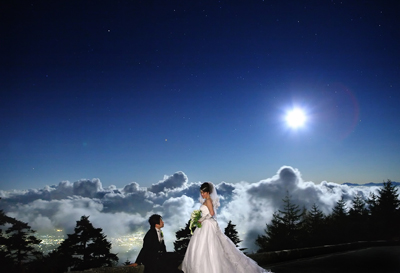 星空の結婚式前撮り写真 静岡ナイトウェディングフォト Petite Rose
