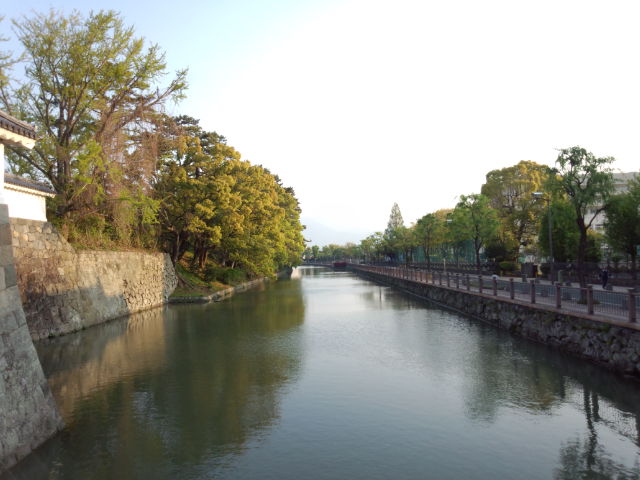 静岡県の駿府城_f0071840_1649889.jpg