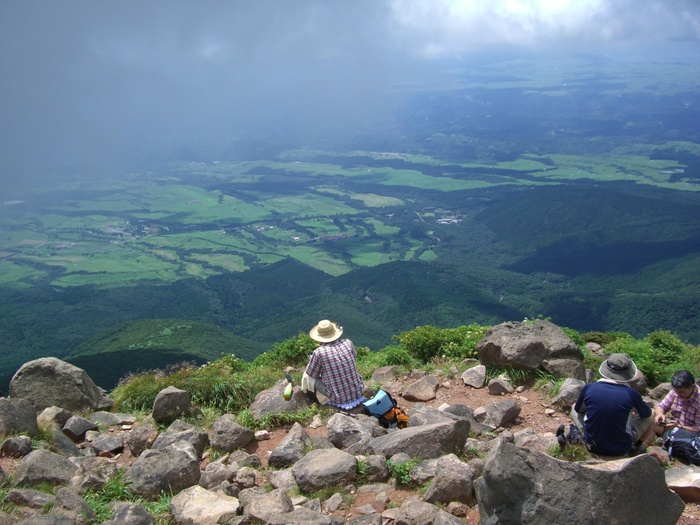 牧の戸峠からくじゅう登山_d0116009_10321547.jpg